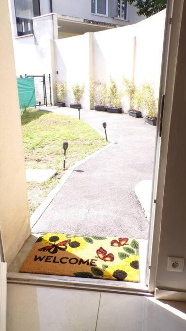 Cozy House With Garden Near Disney Apartment Villenoy Ngoại thất bức ảnh